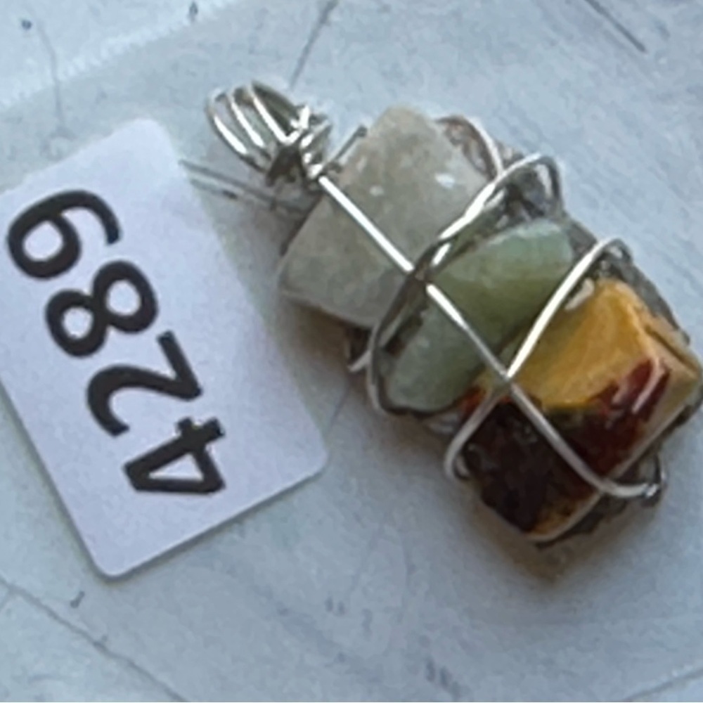 Sold🛍️Collage Gemstone Necklace Pendant, Handmade assemblage Wire Wrapped4300 G - Picture 8 of 10